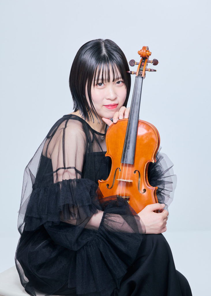バイオリニスト　アーティスト写真